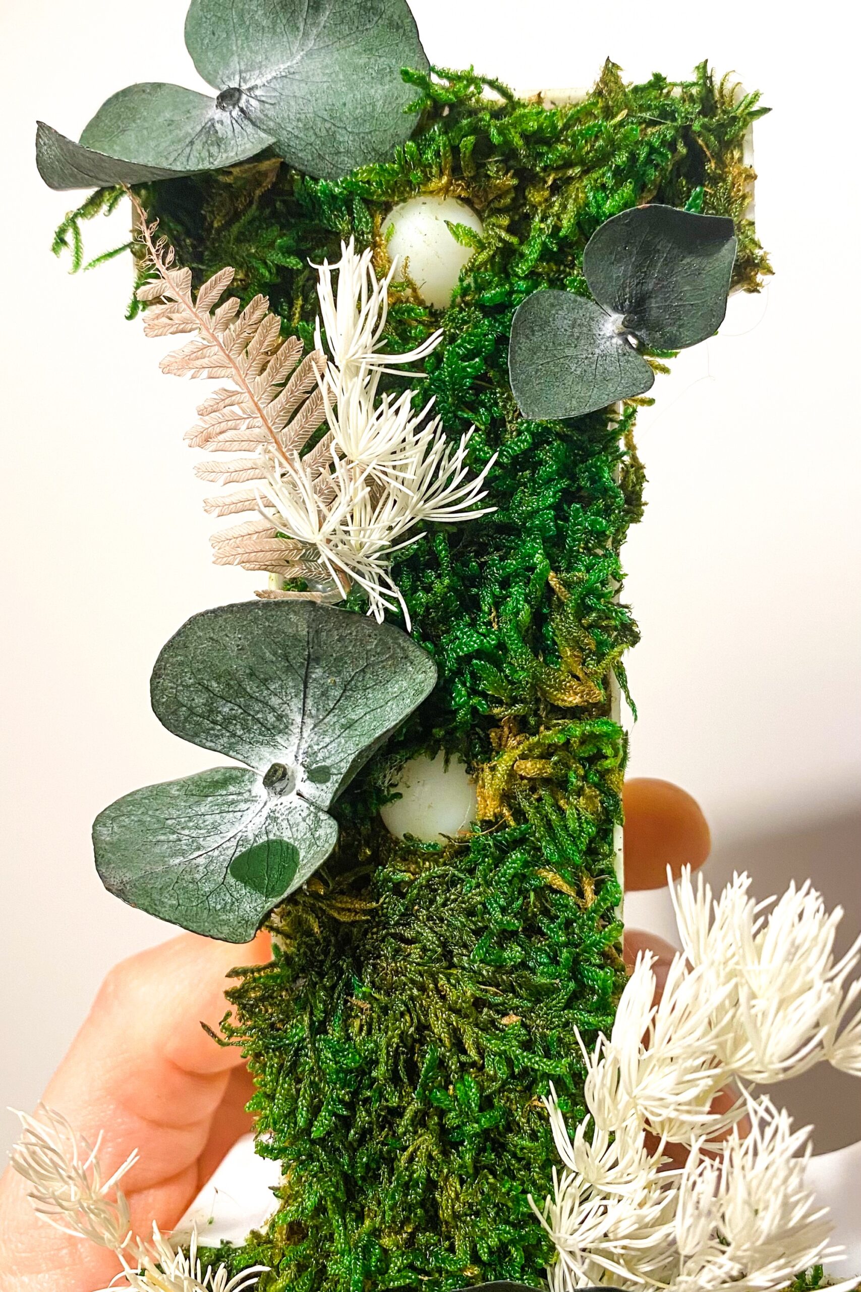 Lettre L en végétaux stabilisés – Image 3